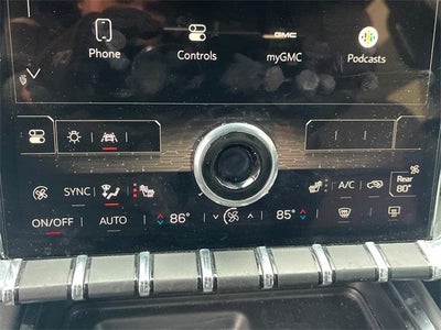 2024 GMC Acadia Elevation