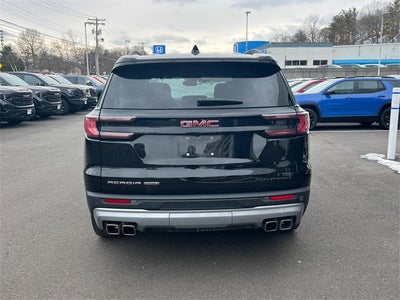 2024 GMC Acadia Elevation