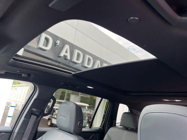 2024 GMC Acadia AT4