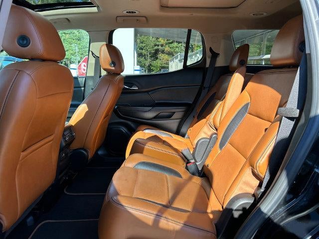 2018 GMC Acadia SLT