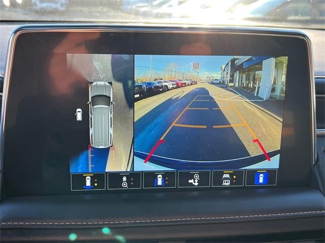 2023 GMC Yukon XL AT4