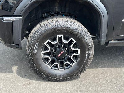 2025 GMC Sierra 2500 HD AT4X