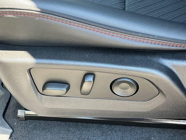2023 GMC Canyon AT4X