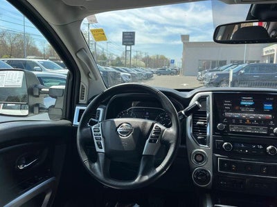 2021 Nissan Titan SV