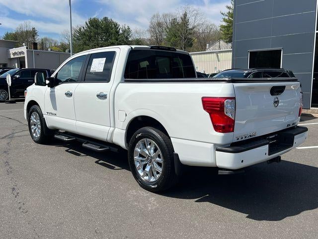 2021 Nissan Titan SV