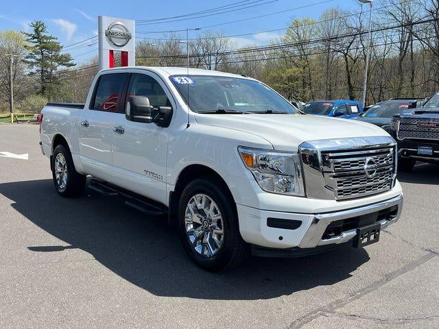 2021 Nissan Titan SV