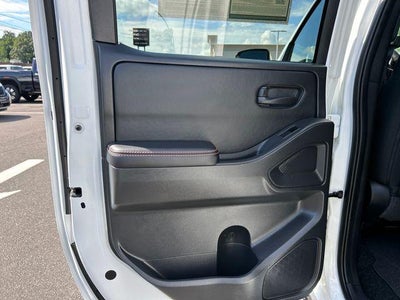 2026 Nissan Frontier Crew Cab PRO-4X 4x4