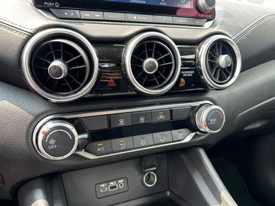 2023 Nissan Sentra SV Xtronic CVT