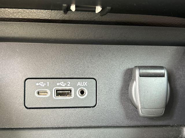 2023 Nissan Sentra SV Xtronic CVT