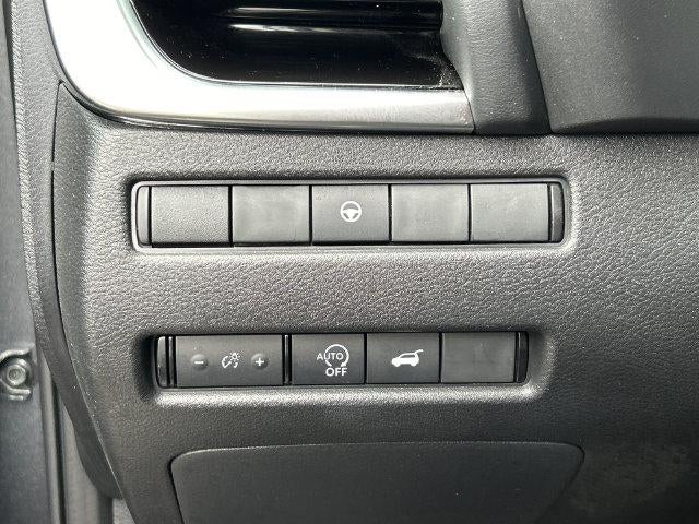 2023 Nissan Rogue SL Intelligent AWD