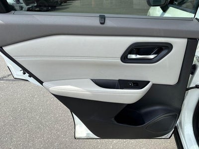2023 Nissan Rogue SL Intelligent AWD
