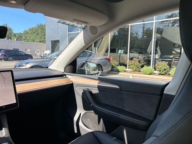 2025 Tesla Model Y Long Range