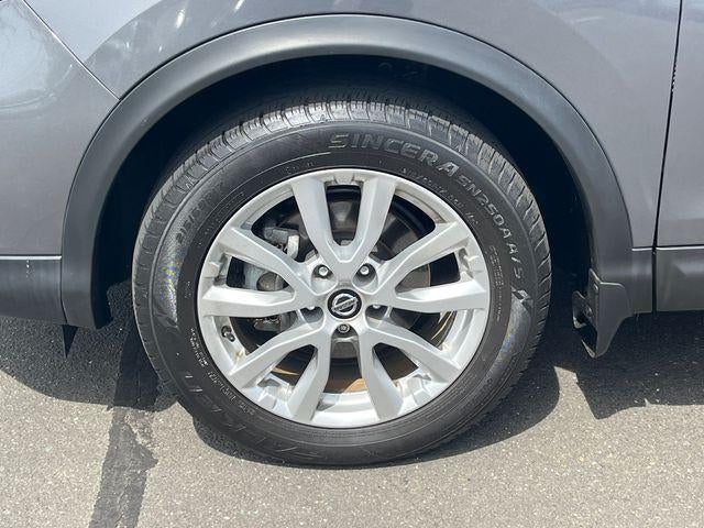 2022 Nissan Rogue Sport SV