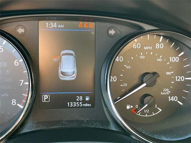 2022 Nissan Rogue Sport SV