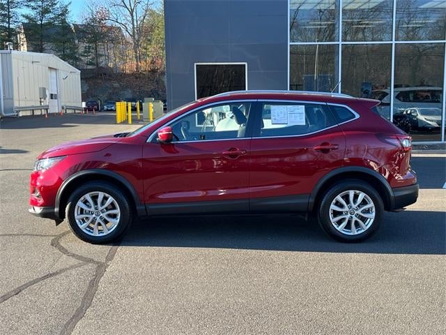 2022 Nissan Rogue Sport SV