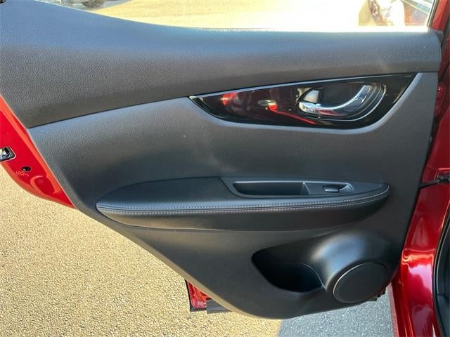 2022 Nissan Rogue Sport SV