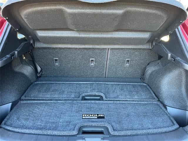 2022 Nissan Rogue Sport SV