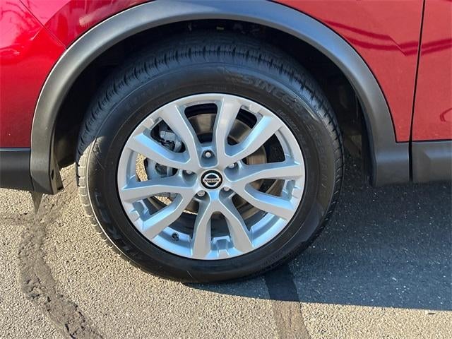 2022 Nissan Rogue Sport SV