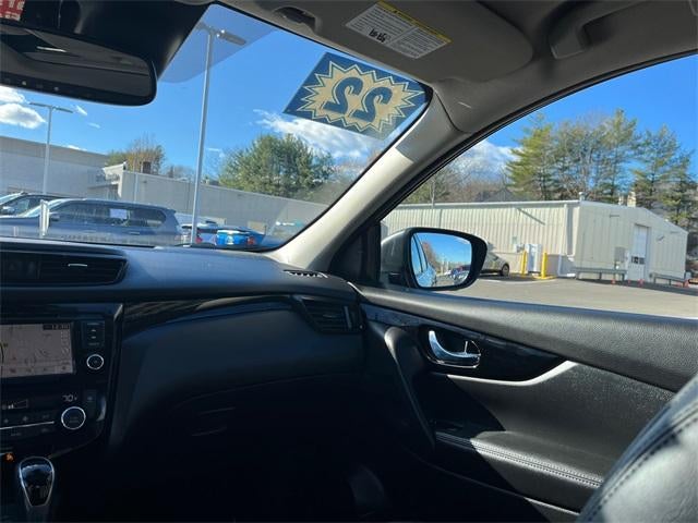 2022 Nissan Rogue Sport SL