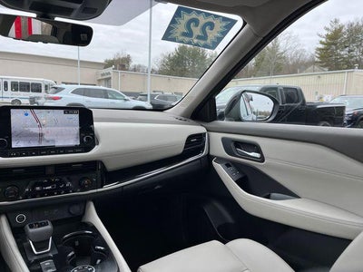 2022 Nissan Rogue SL